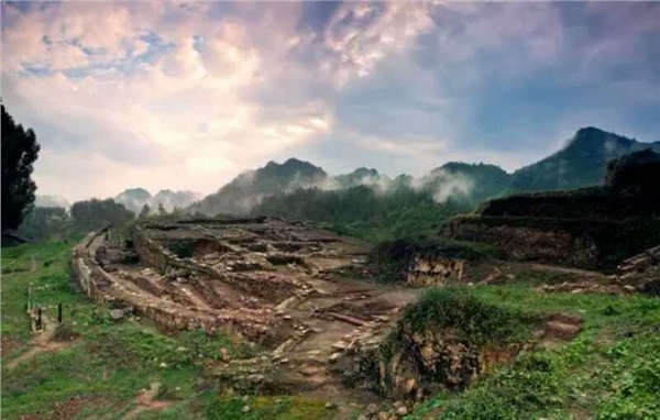 世界遺產(chǎn)老司城、不二門(mén)、猛洞河漂流2日游